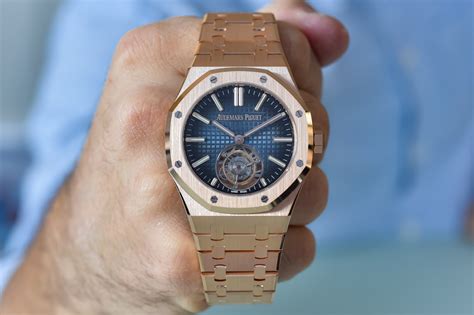 ap royal oak selfwinding price.